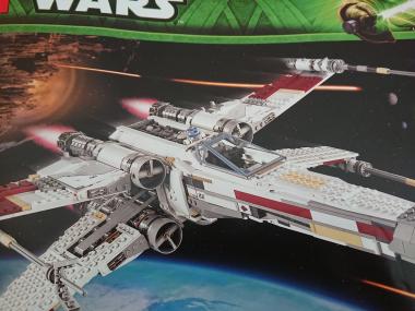 LEGO® UCS Red Five X-Wing 